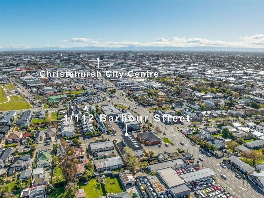 2-Bedroom Ensuite, Close To City, Comfortable, Accessible With Own Parking Christchurch Exterior photo